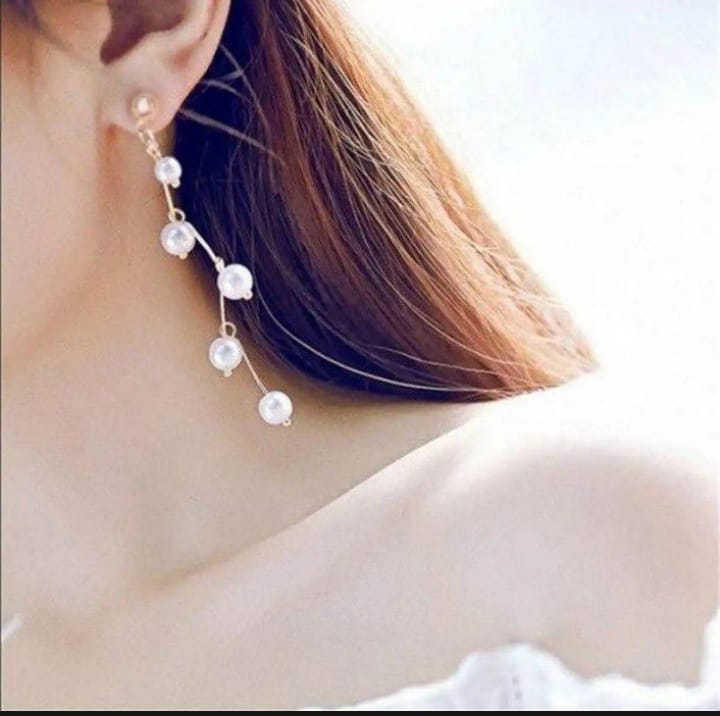 Zig Zag White Choker With Earrings Rs 213