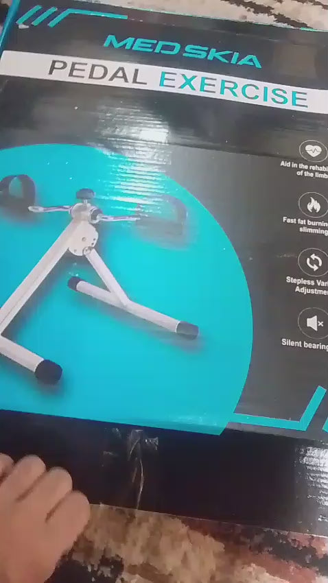 Folding Pedal Exerciser, Mini Exercise Bike Under Desk Bike Foot Pedal Exerciser, Foot Hand Cycle Portable Peddler Machine Bicycle Exerciser Arm Leg Exerciser while Sitting